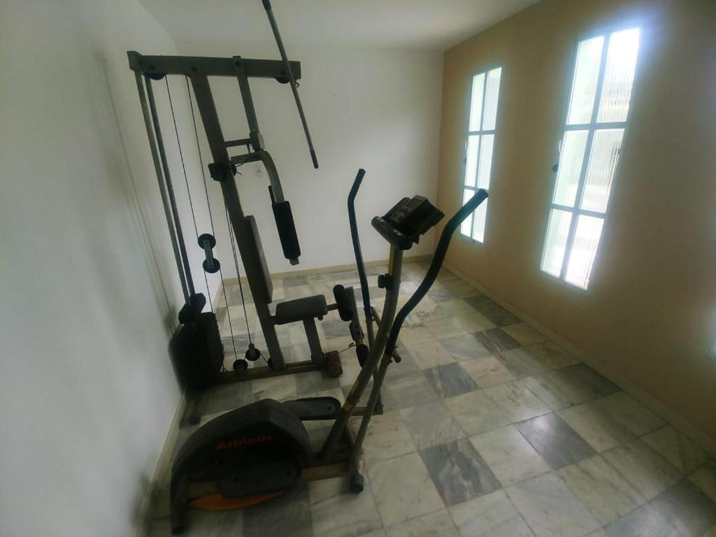  Luxo e Sofisticação à 800 mts da Praia de Atalaia!