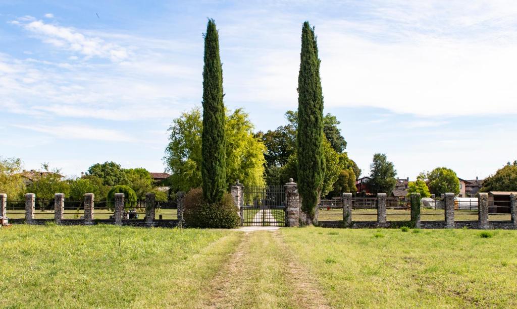 Vonkajšia záhrada v ubytovaní Casa Ariis