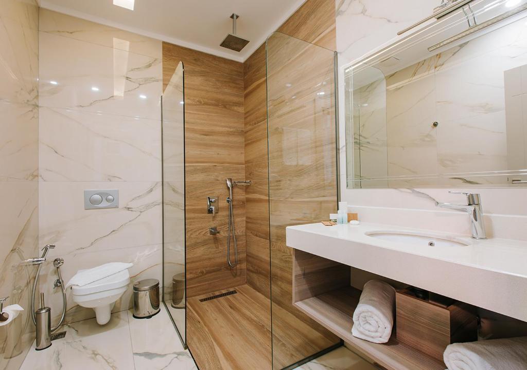 Peerless Villas Hotel - 6