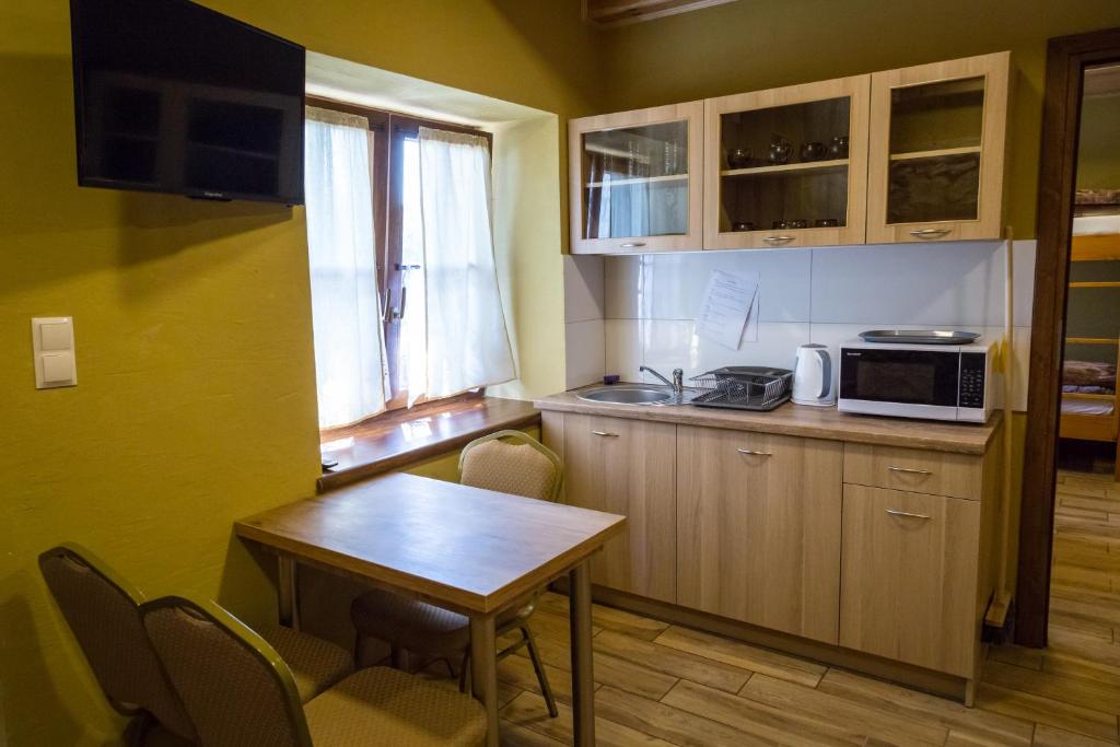Ranczo w Dolinie - Bałtów - Dormitorio Misto Con 8 Letti