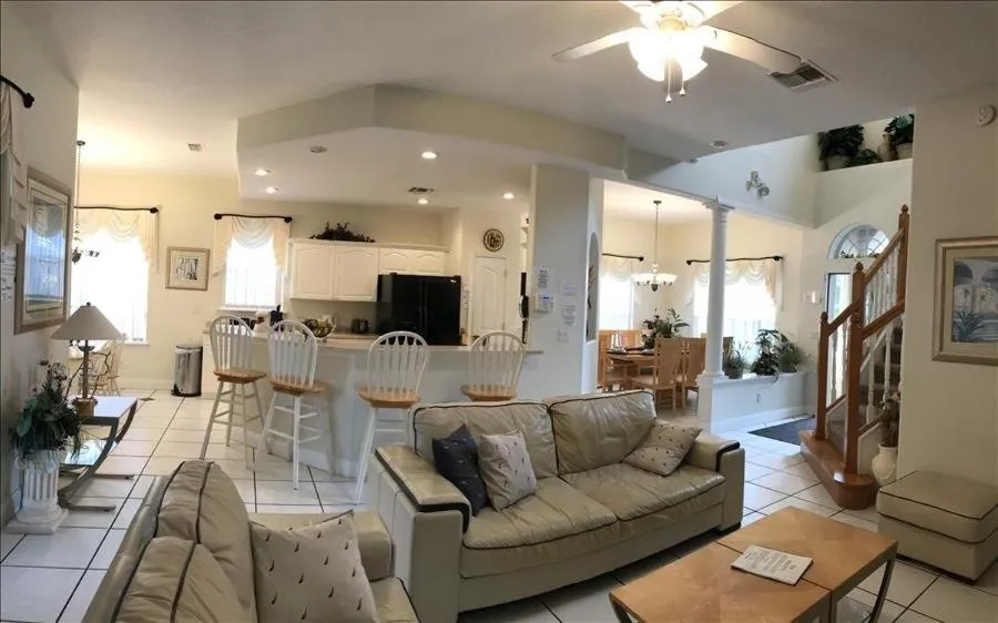 12 Vista House, Davenport, United States