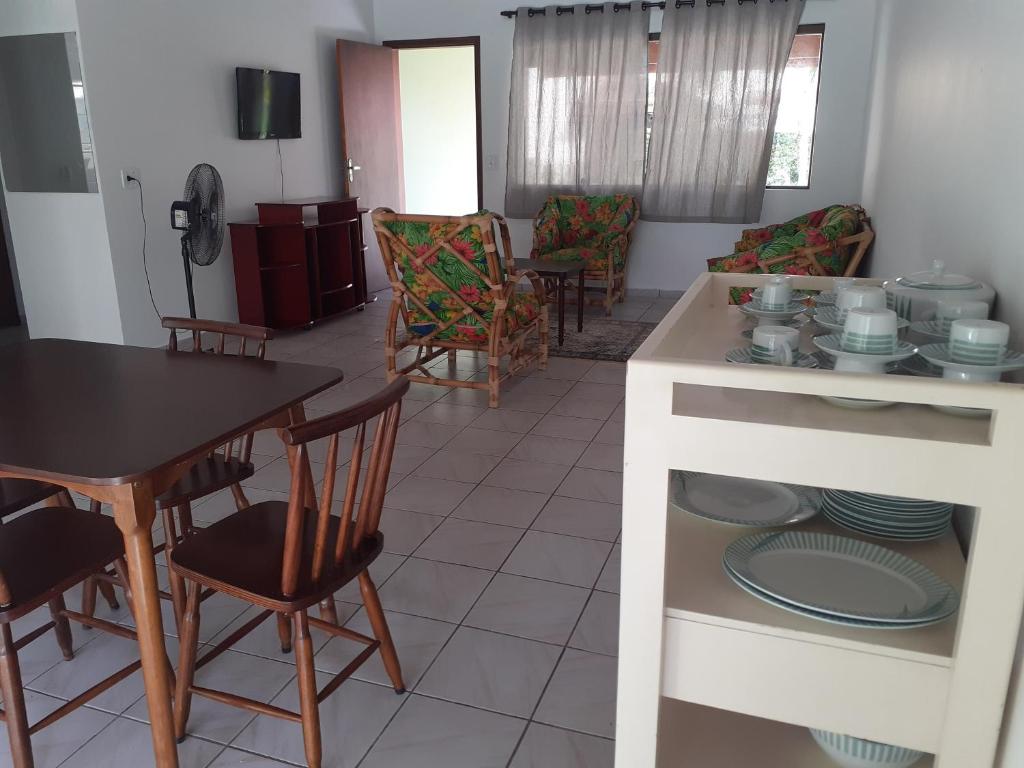  Casa condomínio Peruíbe