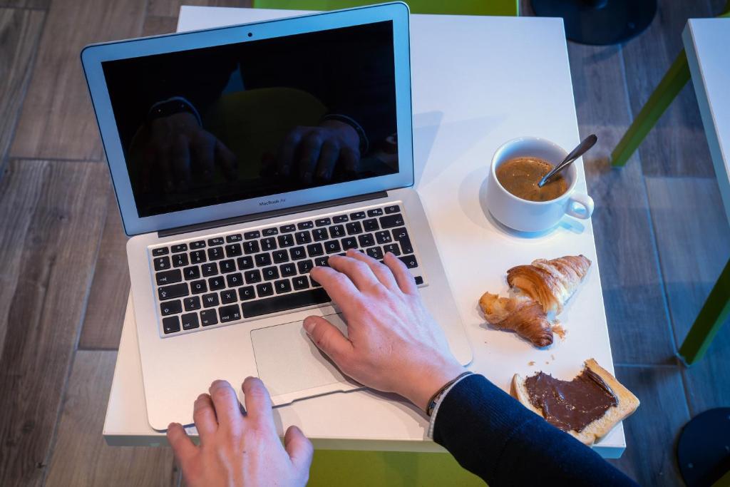 ibis budget Reims Parc Des Expositions - Resim 34