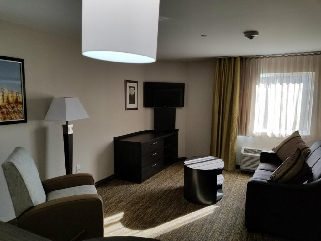 Candlewood Suites Independence, an IHG Hotel - Room King Con Movilidad Accesible Con Bañera - No Fumadores