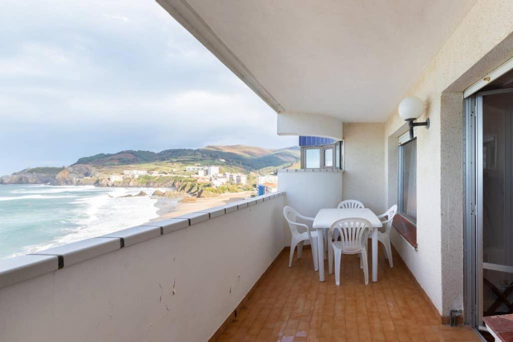 Bakio Beach VIII by Aston Rentals - Twee Slaapkamers Appartement