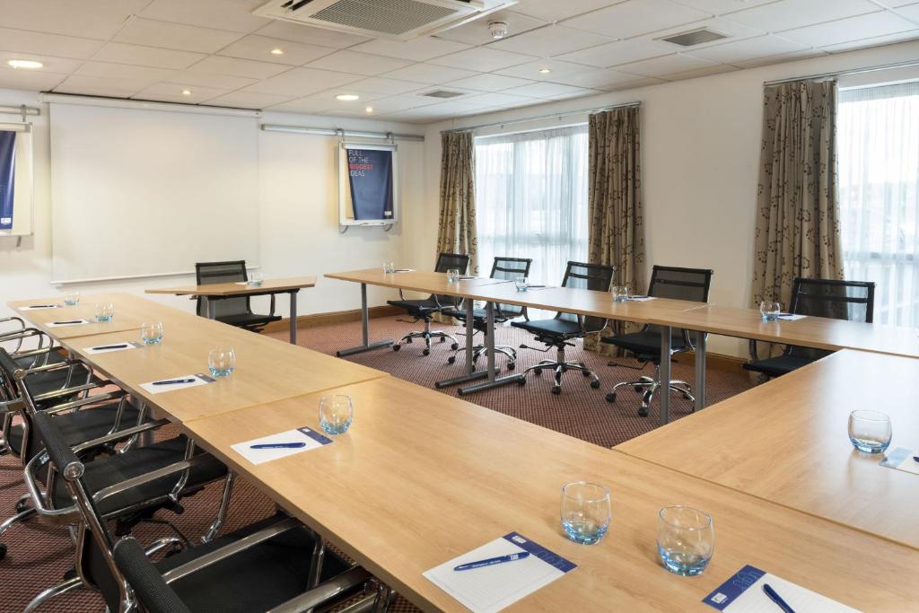 Holiday Inn Express Birmingham Star City by IHG - Resim 20