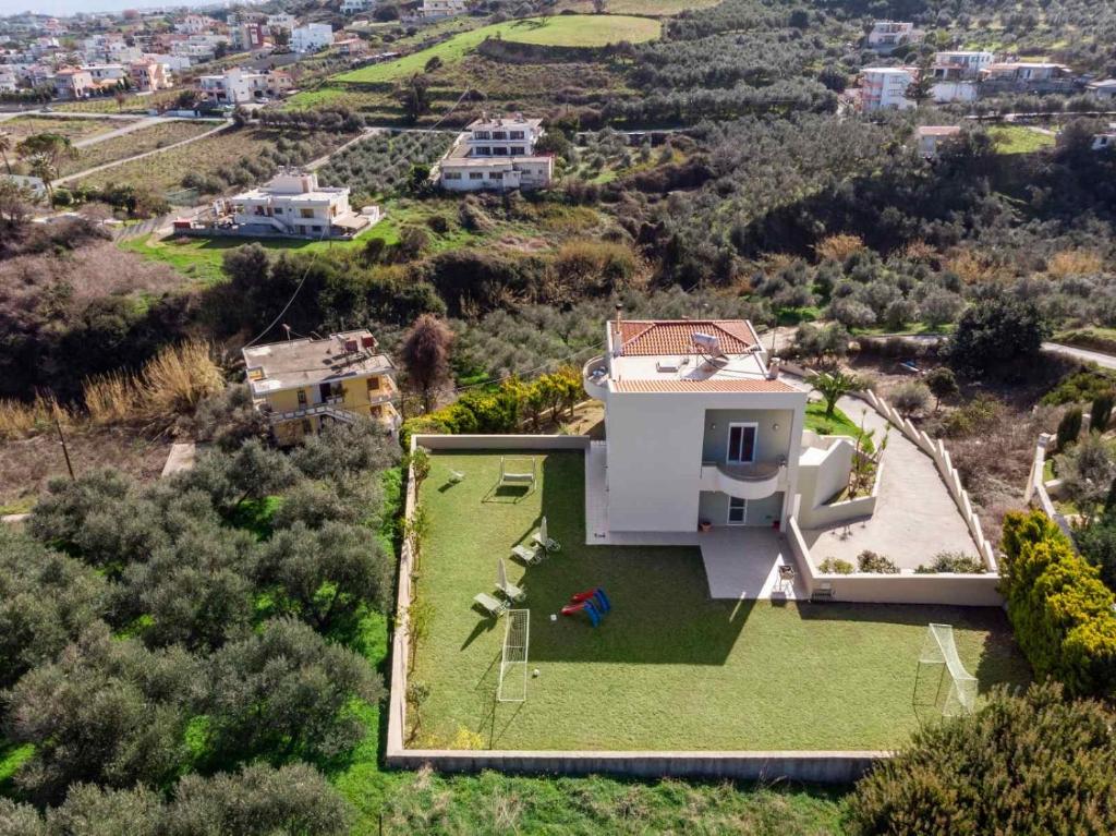 Letecký snímek ubytování Villa Familia Chania
