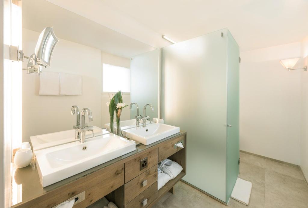 Koupelna v ubytování Matthiol Boutique Hotel