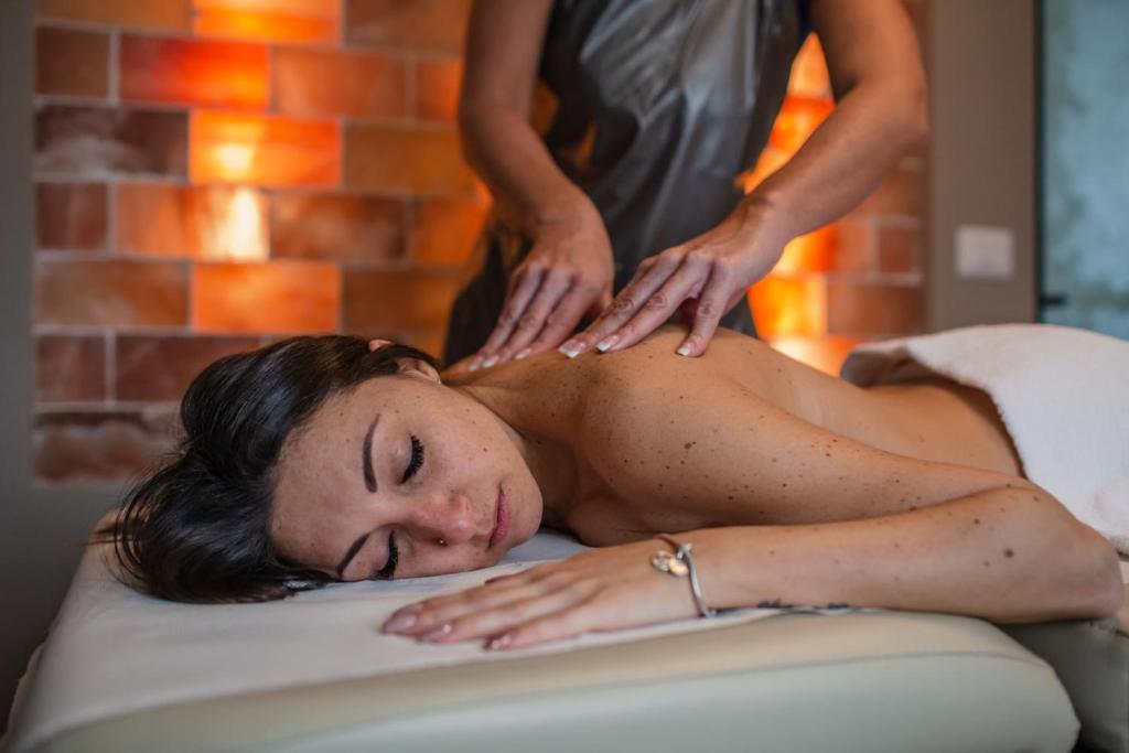 Lázně a/nebo wellness v ubytování Hotel Ambassador