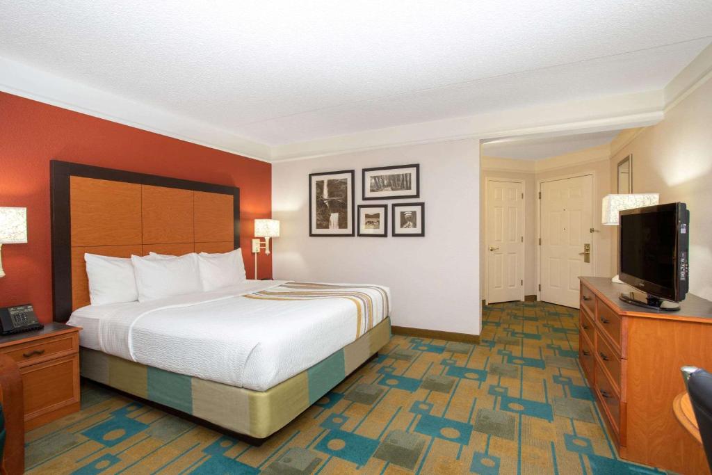 La Quinta by Wyndham Denver Southwest Lakewood photo