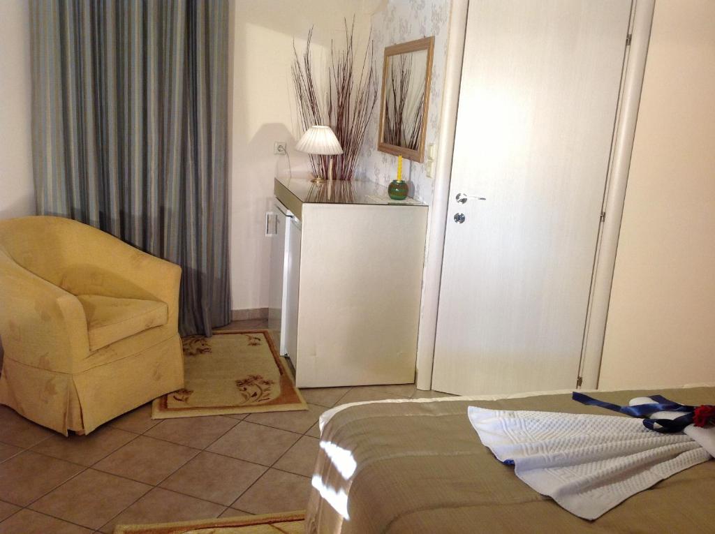 Posedenie v ubytovaní Chrissa Camping Rooms & Bungalows