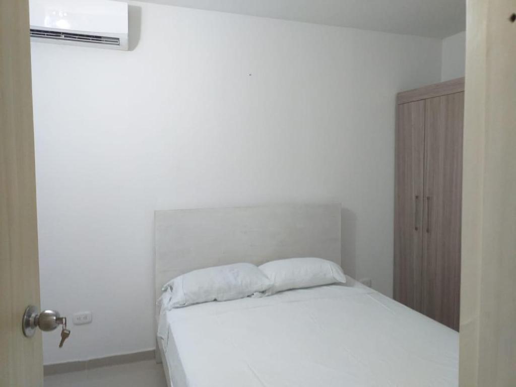 Apartamento cerca al CC Buenavista