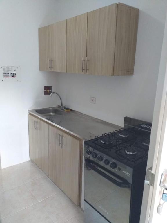 Apartamento cerca al CC Buenavista