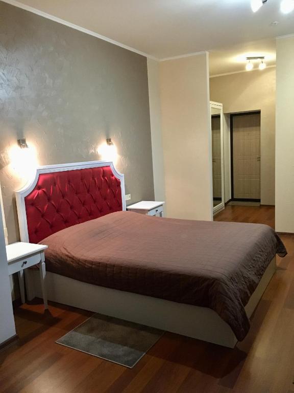 Postel nebo postele na pokoji v ubytování Helen Hotel
