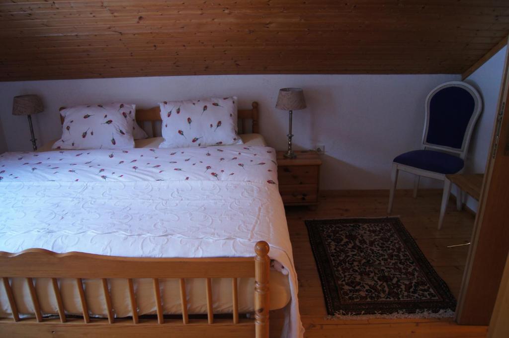 Postel nebo postele na pokoji v ubytování Land - Haus