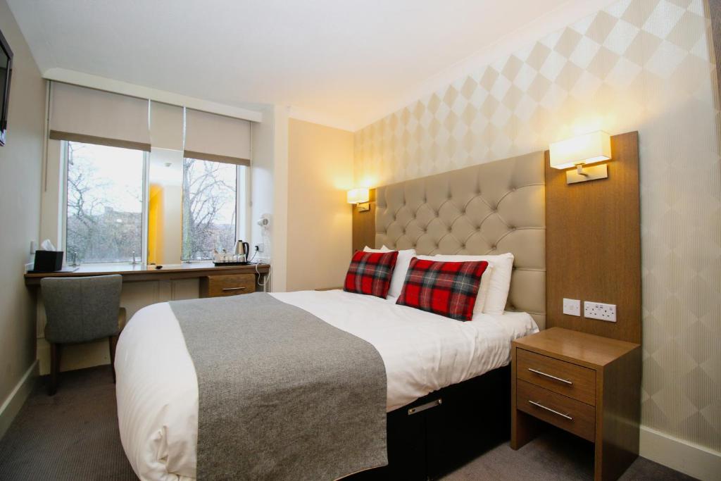 Ambassador Hotel - Resim 12