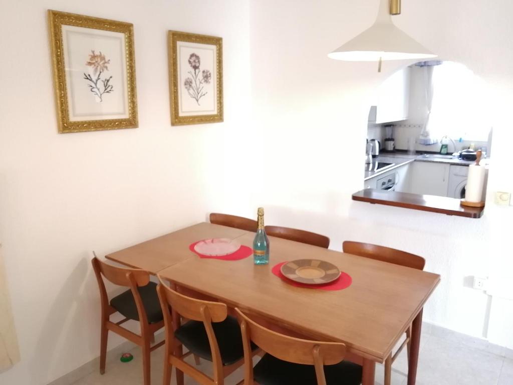 Kuchyň nebo kuchyňský kout v ubytování Villahelusia