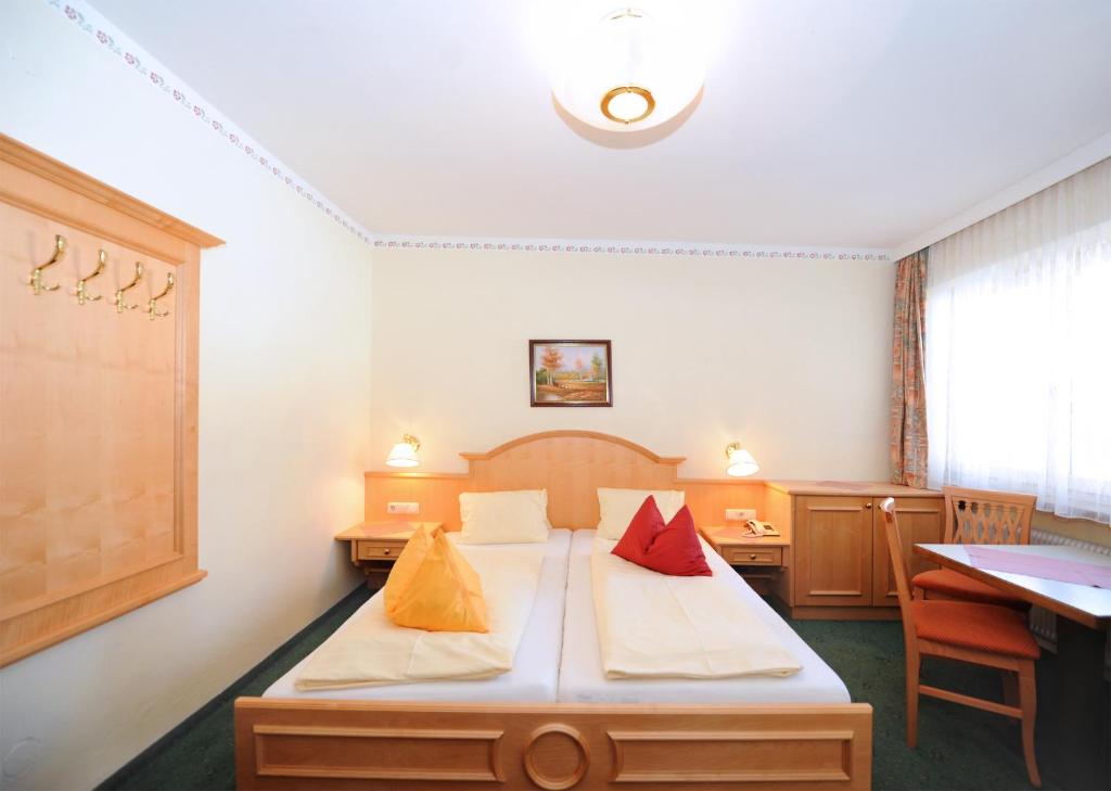 Ski in Ski out Hotel Unterellmau - 13