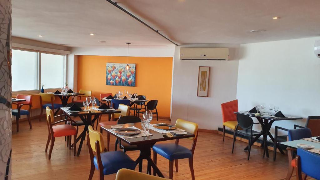  APTO LUXO EM HOTEL - BEIRA MAR FORTALEZA
