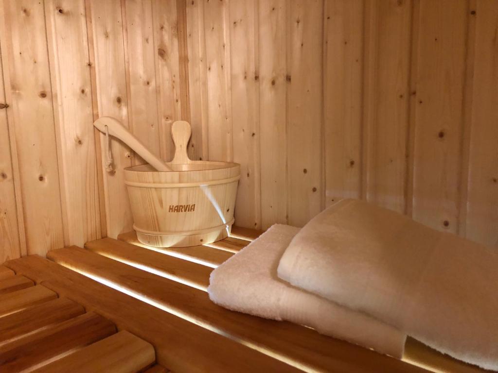 Family & Business Sauna Apartments No 7 Leśny nad Zalewem Cedzyna Unikat - 3 Bedroom with Private Sauna, Bath with Hydromassage, Terrace, Garage, Catering Options - 1