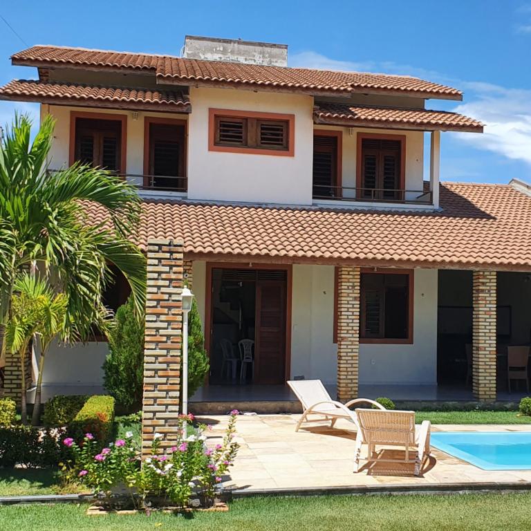  Bela Casa na Praia de Águas Belas