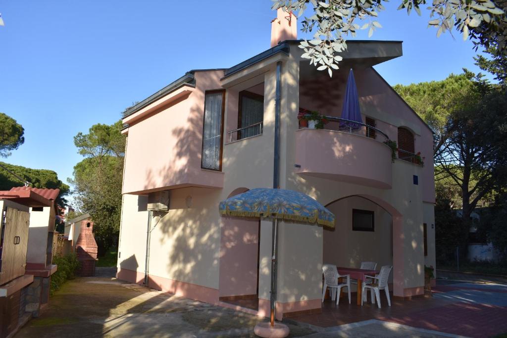 Budynek, w którym mieści się apartament