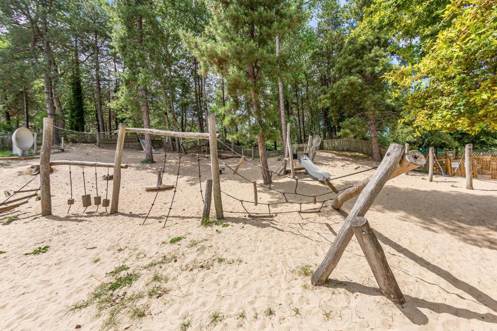 Herní místnost nebo prostor pro děti v ubytování Village Pierre & Vacances Belle Dune