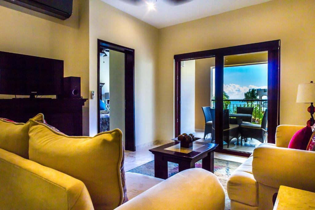 El Faro 202 Surf cottage