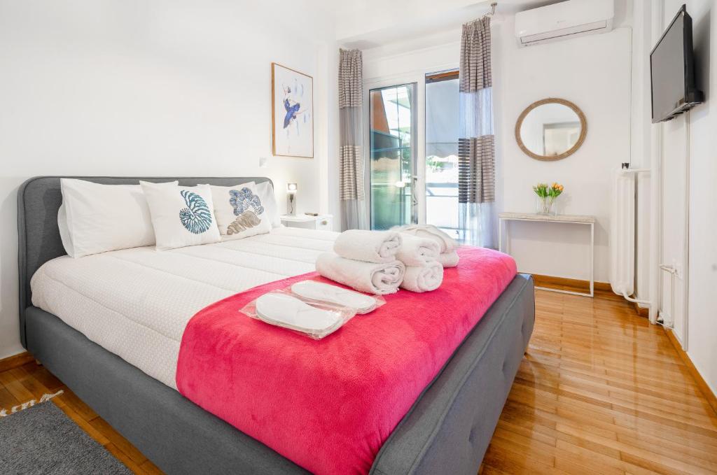 Unique apartment in Glyfada center