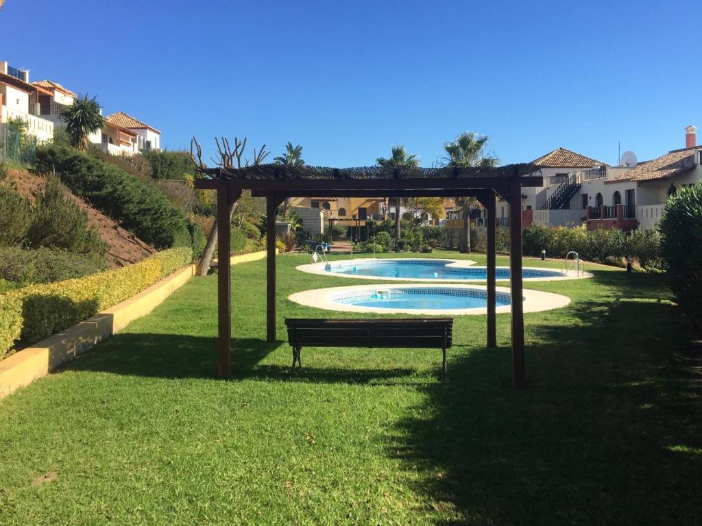 Bazén v ubytovaní ADOSADO CON VISTAS, RELAJATE Y DISFRUTA alebo v jeho blízkosti