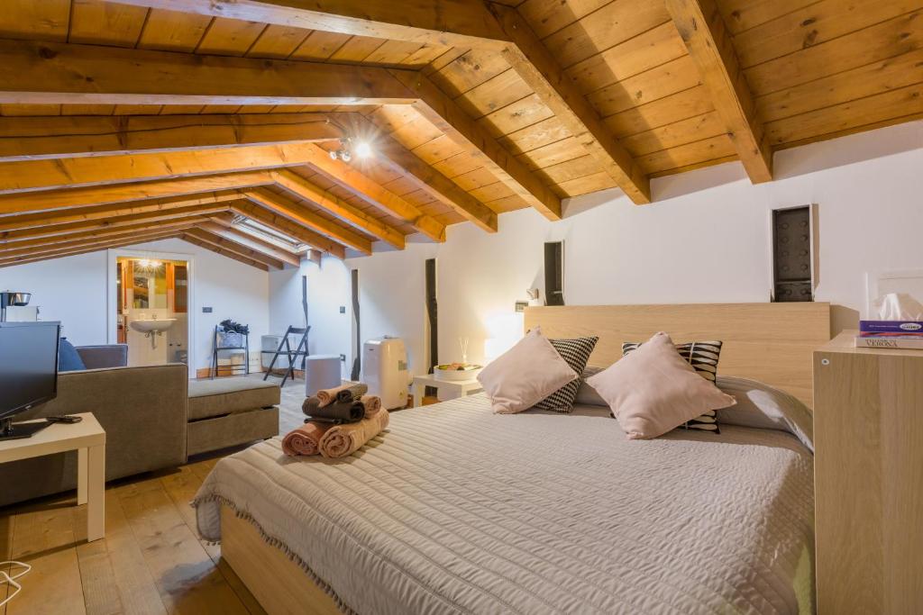 Magnificent Cosy Loft, Verona Prezzi aggiornati per il 2023