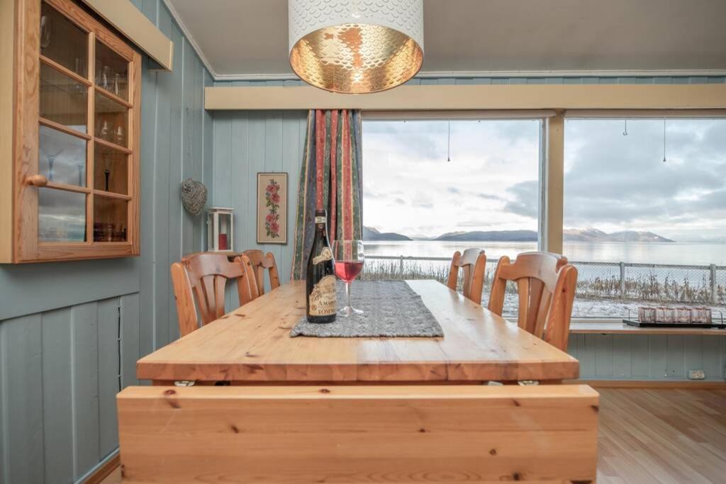 Cozy Cabin - Housity