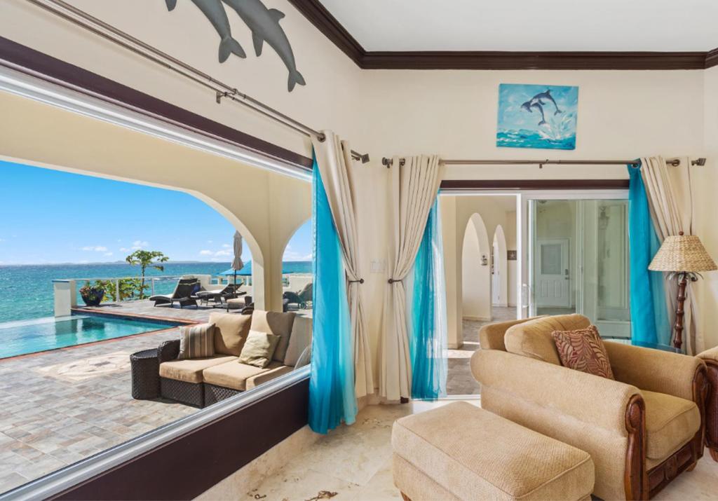 O zonă de relaxare la Villa Anguillitta