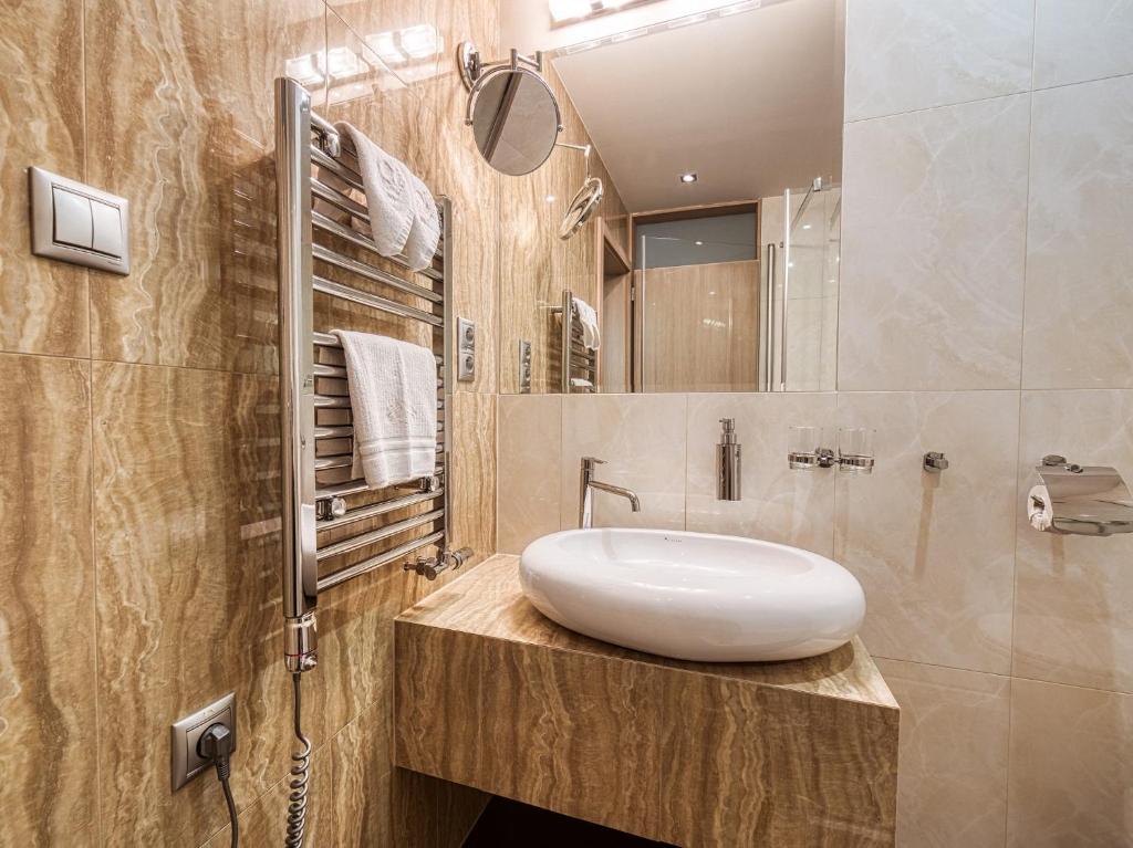 A bathroom at Penzión Gurmen