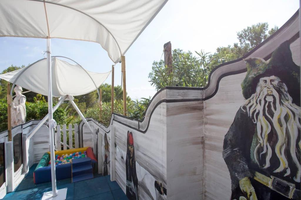 Fotografie z fotogalerie ubytování Villa Ocean View v destinaci Portals Nous