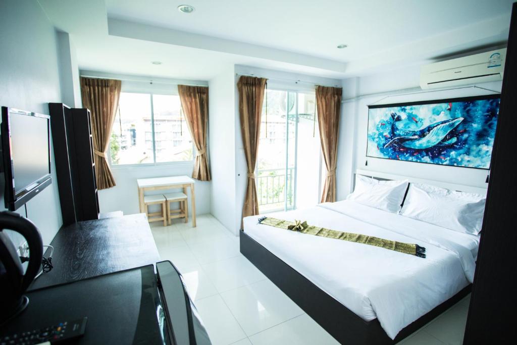 
Deluxe Double Room with Balcony

