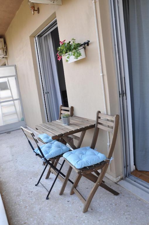 A balcony or terrace at Sunny Apartment with view