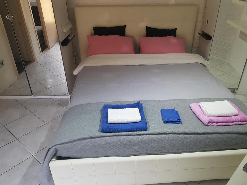 Posteľ alebo postele v izbe v ubytovaní Sweet Apartment Suite Castelmerlo