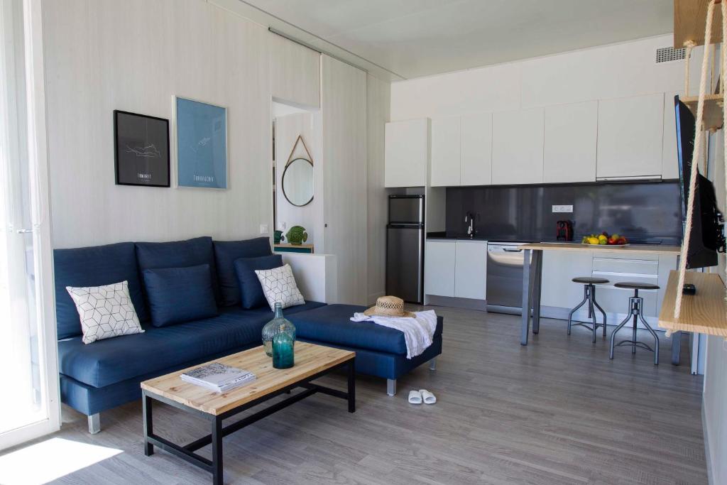 Una cocina o zona de cocina en Tamarit Beach Resort