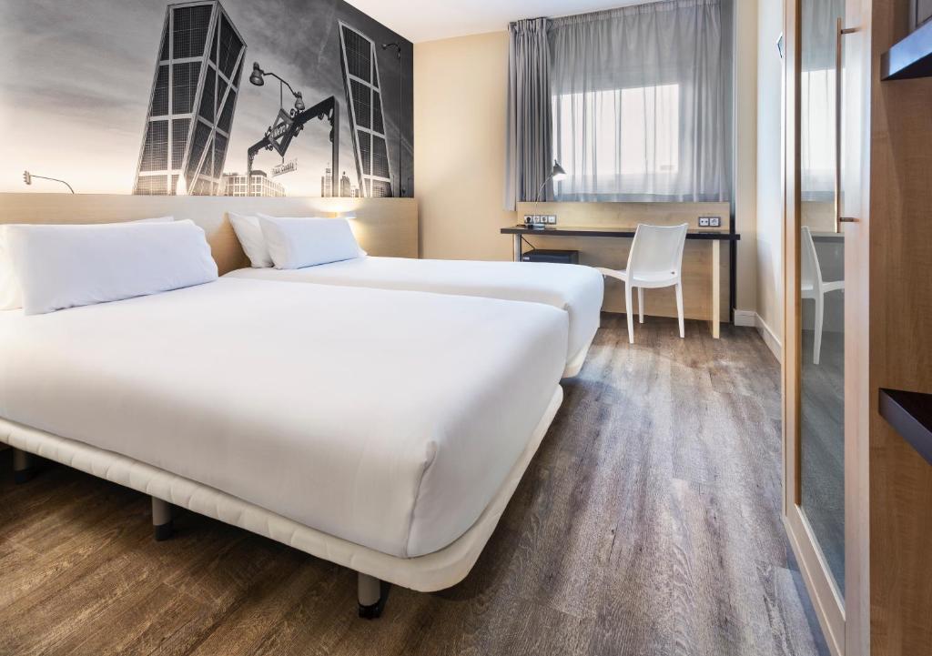 B&B HOTEL Madrid Aeropuerto T1 T2 T3 - Jumeau