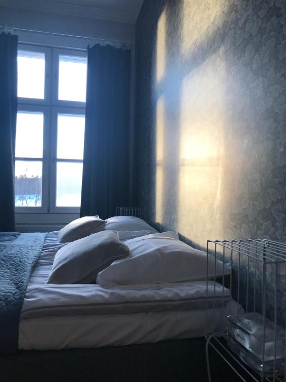 Vanha pappila Hetki Oy - Double Or Twin Room With Lake View