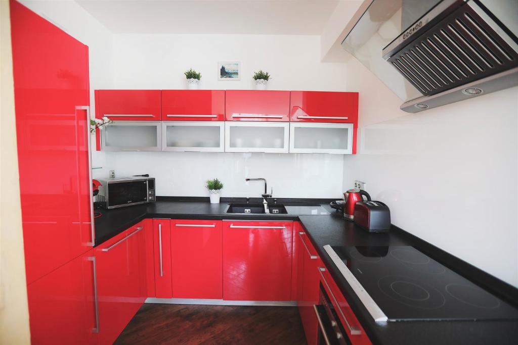 Old Town Square Apartments - Resim 2