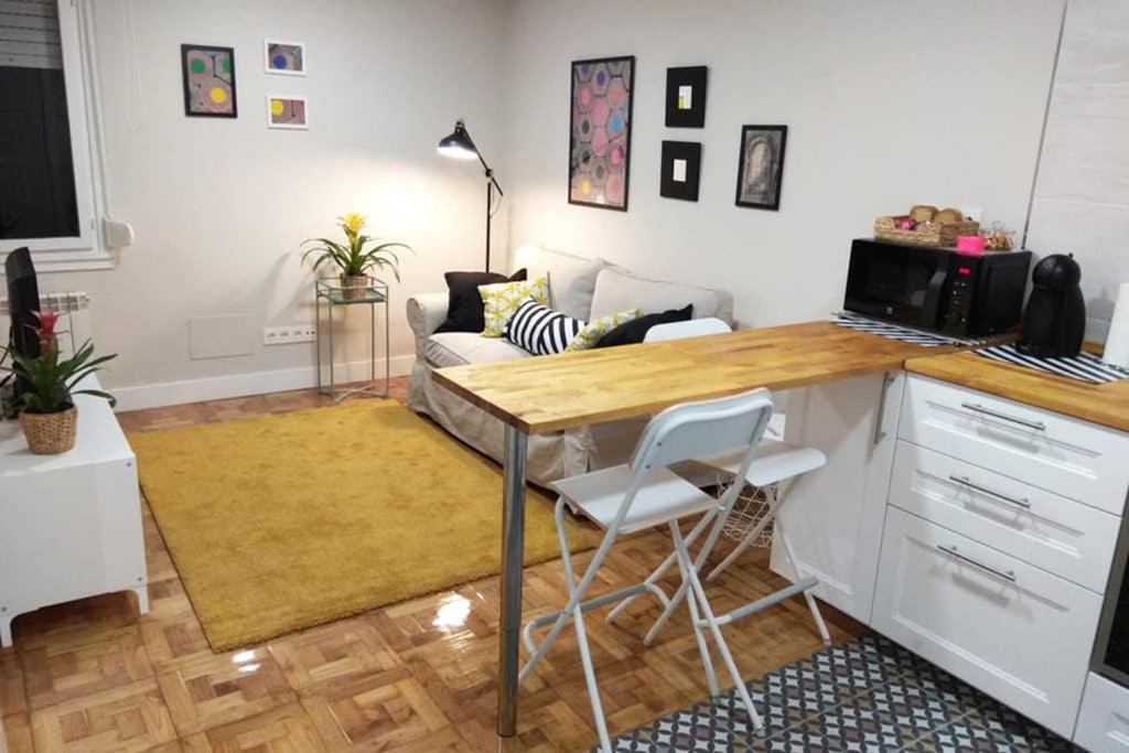 Kuchyň nebo kuchyňský kout v ubytování LAS SALESAS