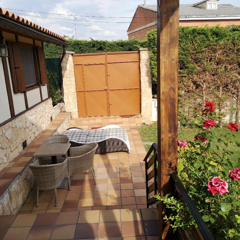 Zahrada ubytování CON PISCINA SANSIL RURAL Atapuerca