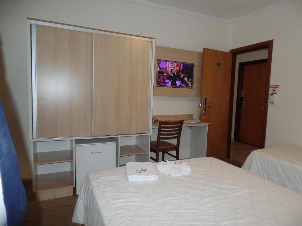  Hotel Balneário