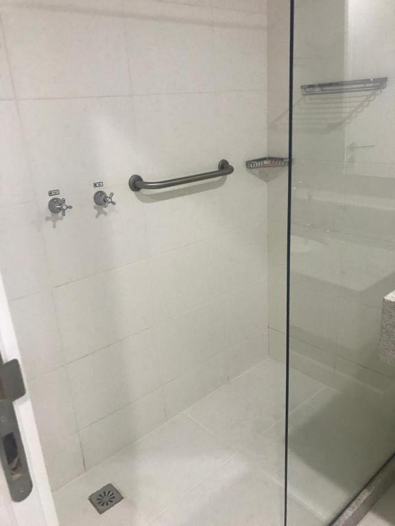  Estudio Itaipava Suíte