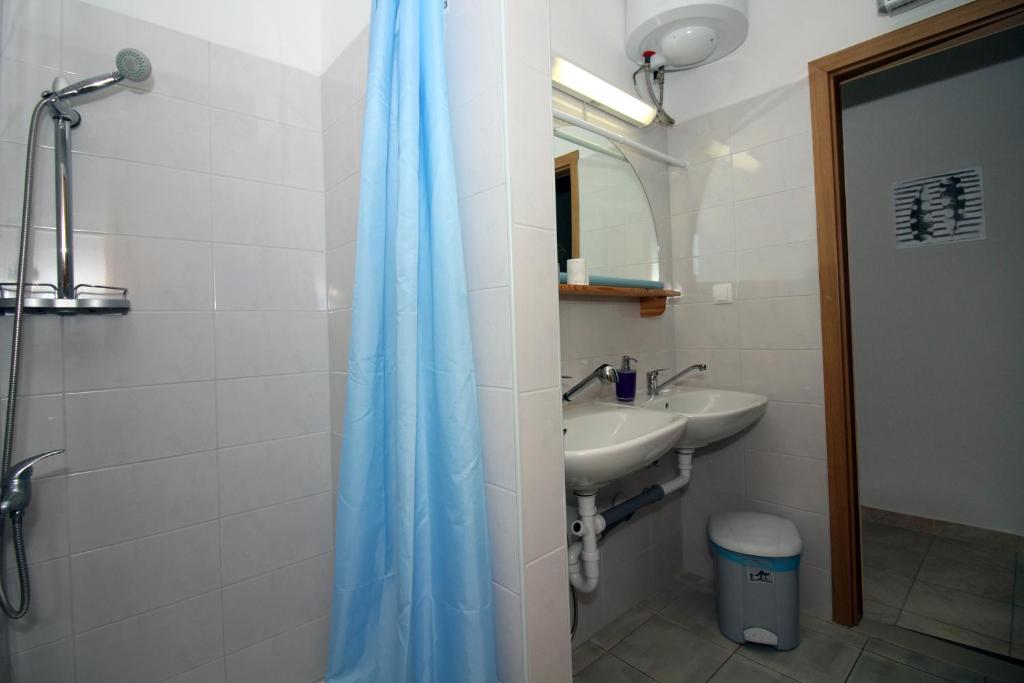 Koupelna v ubytování Hostel Marko