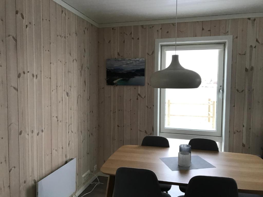 Nappstraumen seafront cabin