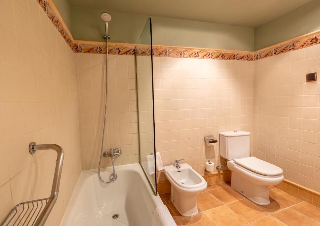 Palacio de Pujadas by MIJ - Habitación Triple