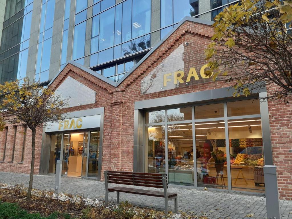 Budova, v ktorej sa apartmán nachádza